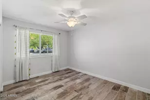 1152 E Watson Dr, Tempe, AZ 85283 - Photo 25
