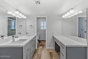 1152 E Watson Dr, Tempe, AZ 85283 - Photo 13