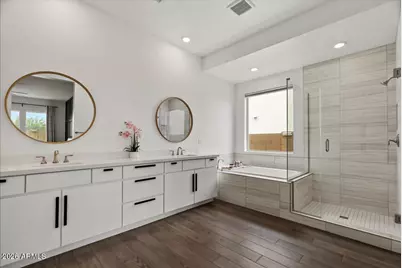 5936 E Adobe Drive, Phoenix, AZ 85054 - Photo 9