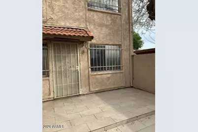 4250 N 68th Avenue, Phoenix, AZ 85033 - Photo 1
