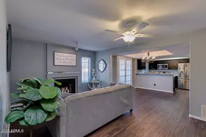 1333 E Morten Avenue E #140, Phoenix, AZ 85020 - Photo 3