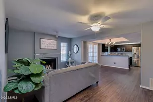 1333 E Morten Ave E, Phoenix, AZ 85020 - Photo 3