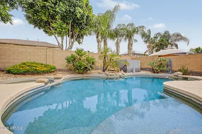 15708 W Shangri La Road, Surprise, AZ 85379 - Photo 21