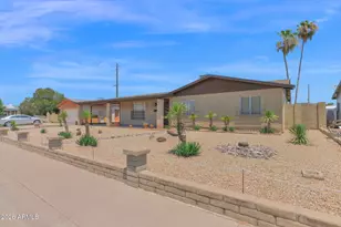 3852 W Vogel Ave, Phoenix, AZ 85051 - Photo 3