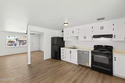 6964 W Hubbell Street, Phoenix, AZ 85035 - Photo 9