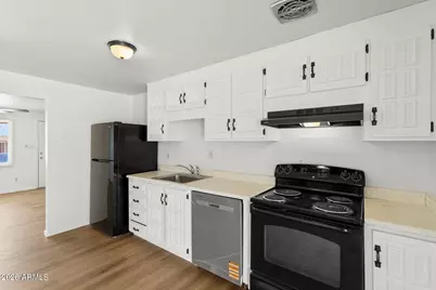 6964 W Hubbell Street, Phoenix, AZ 85035 - Photo 13