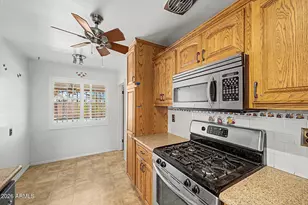 1833 N 35th St, Phoenix, AZ 85008 - Photo 15
