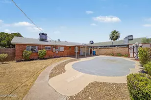 1833 N 35th St, Phoenix, AZ 85008 - Photo 31