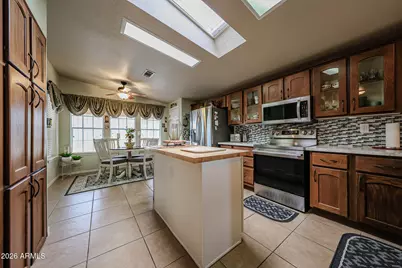 3301 S Goldfield Road #4020, Apache Junction, AZ 85119 - Photo 15