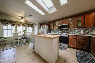 3301 S Goldfield Road #4020, Apache Junction, AZ 85119 - Photo 15