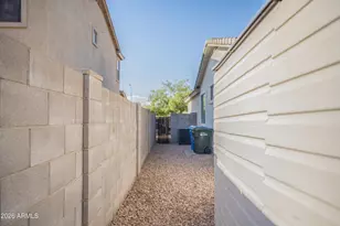 1533 W St Anne Ave, Phoenix, AZ 85041 - Photo 37