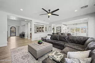 13091 W Chucks Ave, Peoria, AZ 85383 - Photo 9