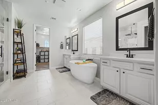 13091 W Chucks Ave, Peoria, AZ 85383 - Photo 27