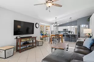 701 W Baylor Ln, Gilbert, AZ 85233 - Photo 11