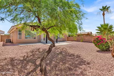 4638 E Summerhaven Drive, Phoenix, AZ 85044 - Photo 33