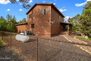 2950 Country View Ln, Overgaard, AZ 85933 - Photo 31