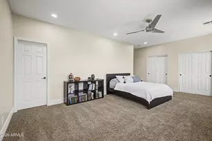2950 E Comstock Dr, Gilbert, AZ 85296 - Photo 41