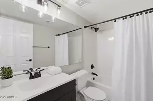 7241 S Terrace Rd, Tempe, AZ 85283 - Photo 21