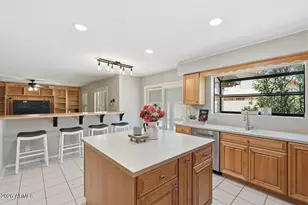 7241 S Terrace Rd, Tempe, AZ 85283 - Photo 5