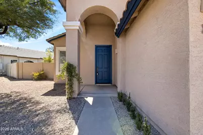 430 W Half Moon Way, Chandler, AZ 85225 - Photo 3