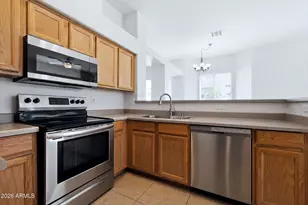 430 W Half Moon Way, Chandler, AZ 85225 - Photo 13