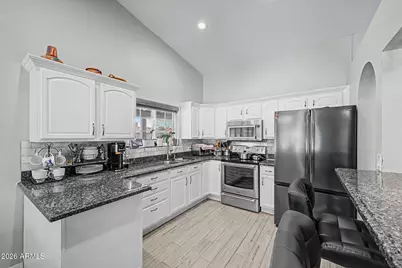 5421 N 73rd Drive, Glendale, AZ 85303 - Photo 11