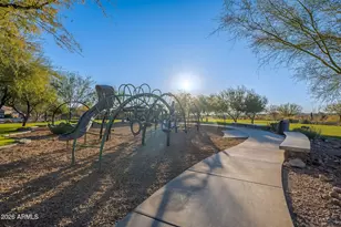 9934 W White Feather Ln, Peoria, AZ 85383 - Photo 109