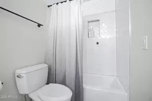 4711 N 33rd St, Phoenix, AZ 85018 - Photo 51