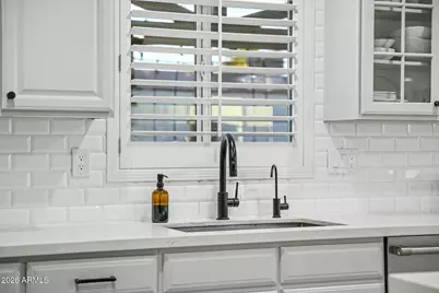 4711 N 33rd Street, Phoenix, AZ 85018 - Photo 41