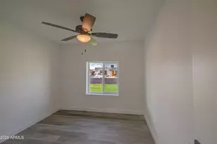 8719 W Avalon Dr, Phoenix, AZ 85037 - Photo 31