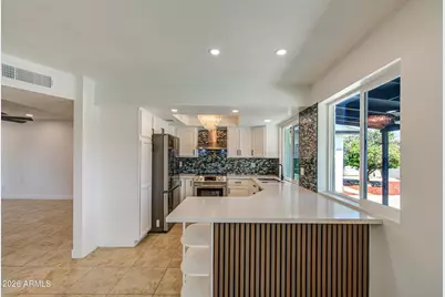 8719 W Avalon Drive, Phoenix, AZ 85037 - Photo 19