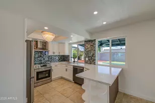 8719 W Avalon Dr, Phoenix, AZ 85037 - Photo 21