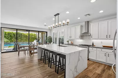 814 E Deer Creek Road, Phoenix, AZ 85048 - Photo 11