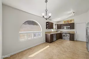 7453 E Knowles Ave, Mesa, AZ 85209 - Photo 7