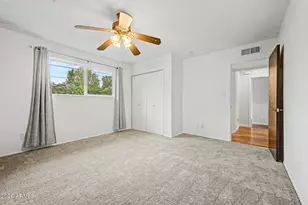 126 W Seldon Ln, Phoenix, AZ 85021 - Photo 35