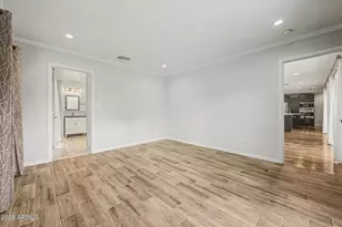 126 W Seldon Ln, Phoenix, AZ 85021 - Photo 23