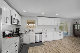 9831 North 11th St, Phoenix, AZ 85020 - Photo 11