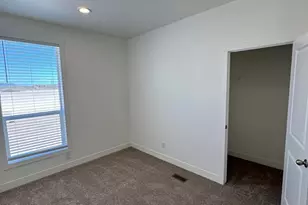 36445 W Clarendon Ave, Tonopah, AZ 85354 - Photo 13