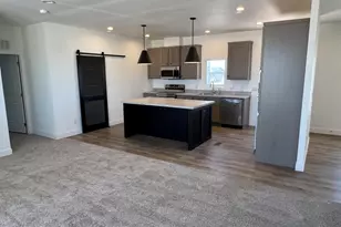 36445 W Clarendon Ave, Tonopah, AZ 85354 - Photo 3