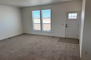 36445 W Clarendon Ave, Tonopah, AZ 85354 - Photo 19