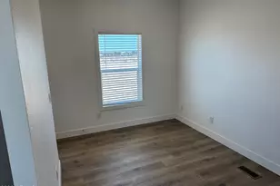 36445 W Clarendon Ave, Tonopah, AZ 85354 - Photo 5