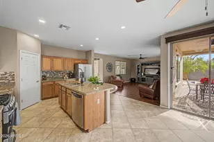 1076 E Euclid Ave, Gilbert, AZ 85297 - Photo 3