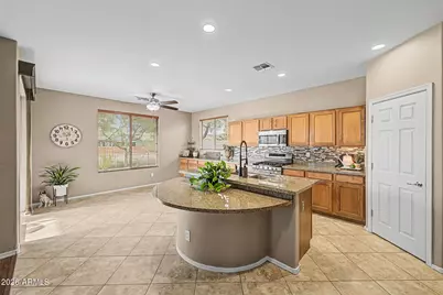 1076 E Euclid Avenue, Gilbert, AZ 85297 - Photo 13