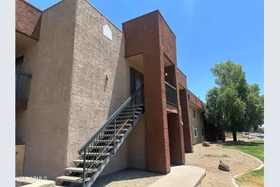 3810 N Maryvale Parkway #2055, Phoenix, AZ 85031 - Photo 3
