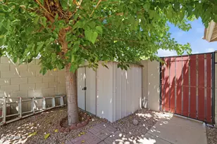 2149 E Drake Ct, Gilbert, AZ 85234 - Photo 57