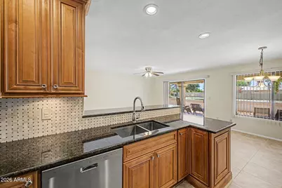 19074 N 97th Lane, Peoria, AZ 85382 - Photo 7