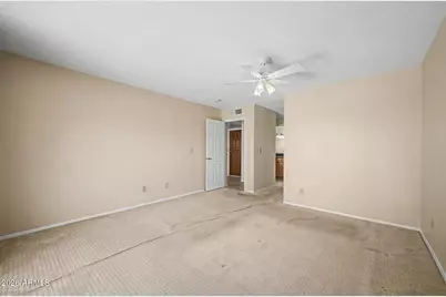 19074 N 97th Lane, Peoria, AZ 85382 - Photo 9