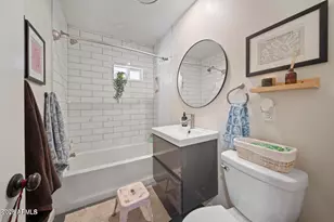 2547 W Adams St, Phoenix, AZ 85009 - Photo 11