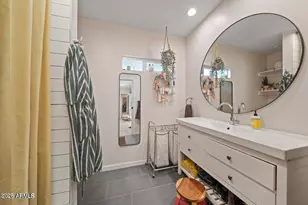2547 W Adams St, Phoenix, AZ 85009 - Photo 13
