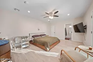 2547 W Adams St, Phoenix, AZ 85009 - Photo 15